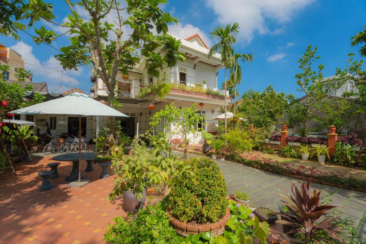 Strawberry Garden Homestay Хойан Экстерьер фото