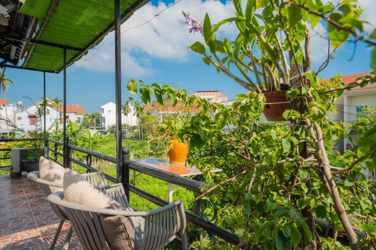 Strawberry Garden Homestay Хойан Экстерьер фото