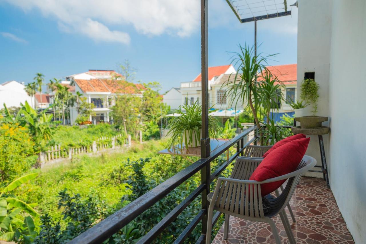 Strawberry Garden Homestay Хойан Экстерьер фото