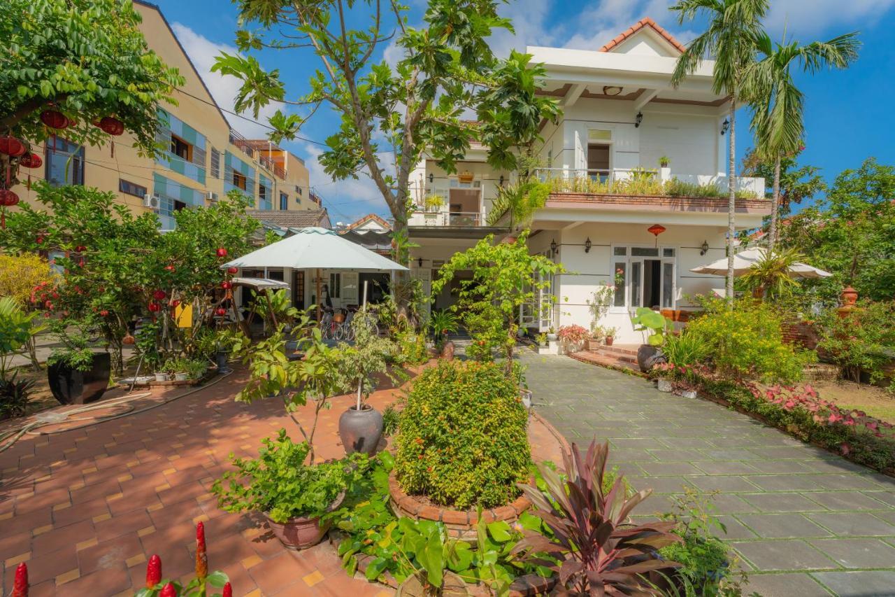 Strawberry Garden Homestay Хойан Экстерьер фото