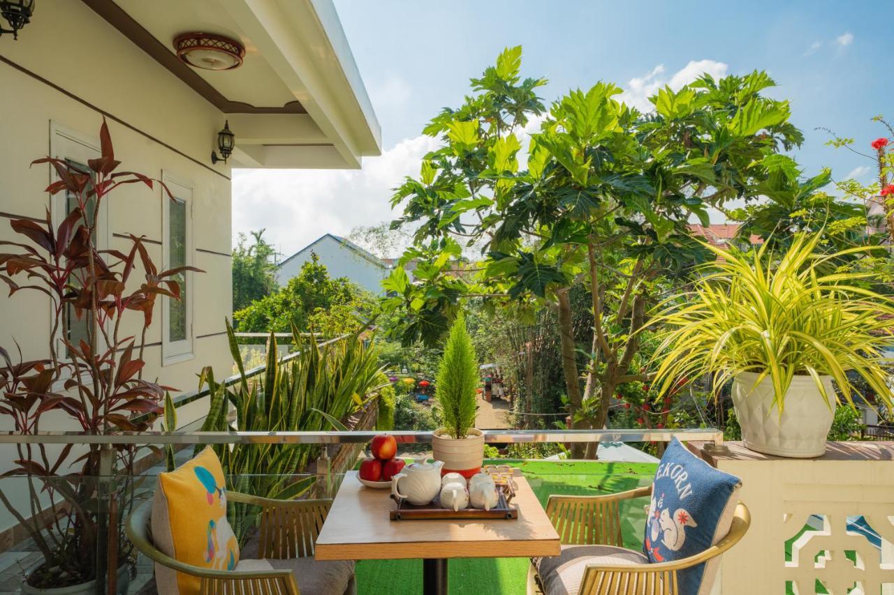 Strawberry Garden Homestay Хойан Экстерьер фото
