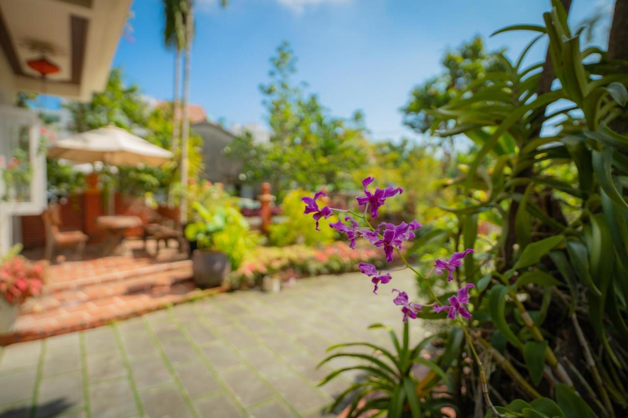 Strawberry Garden Homestay Хойан Экстерьер фото