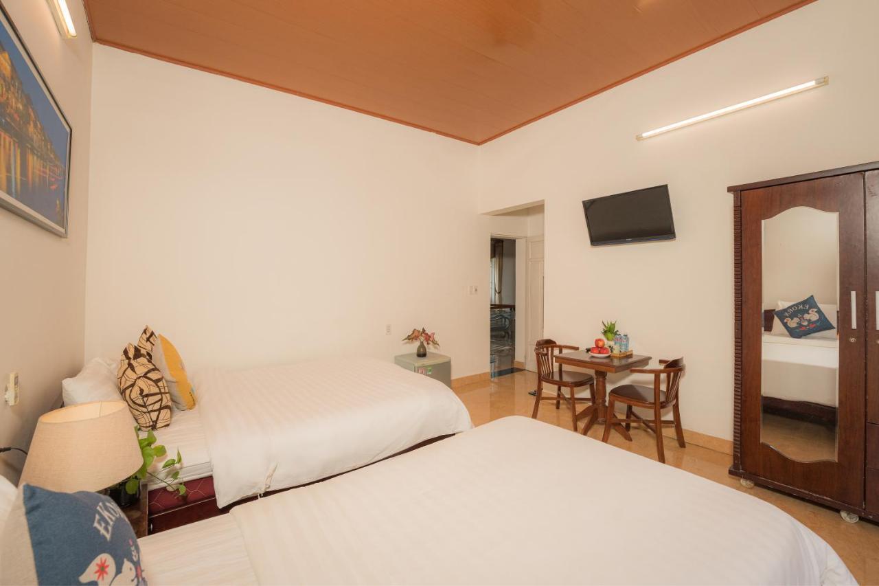 Strawberry Garden Homestay Хойан Экстерьер фото