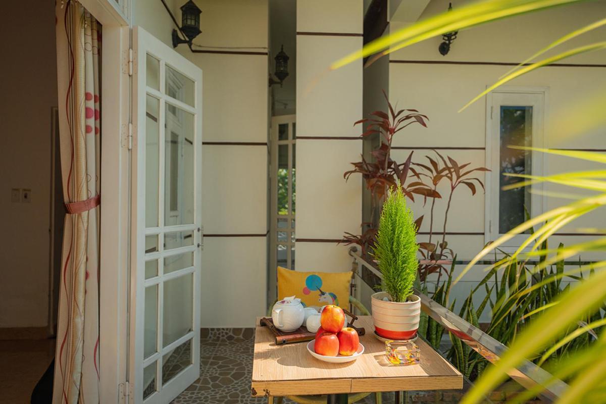 Strawberry Garden Homestay Хойан Экстерьер фото