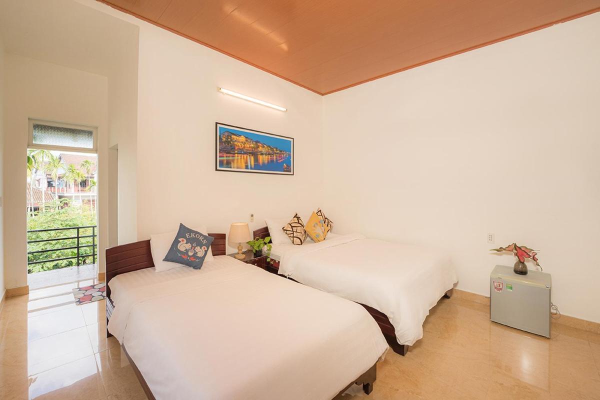 Strawberry Garden Homestay Хойан Экстерьер фото