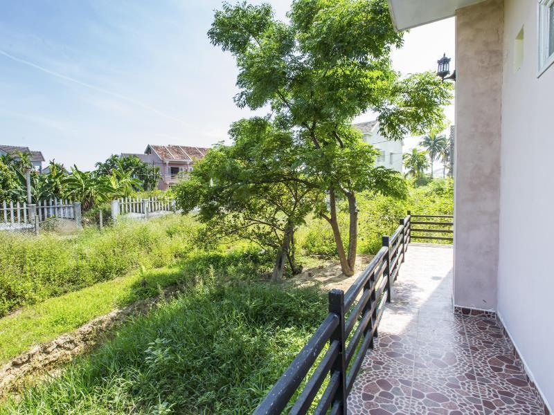 Strawberry Garden Homestay Хойан Экстерьер фото